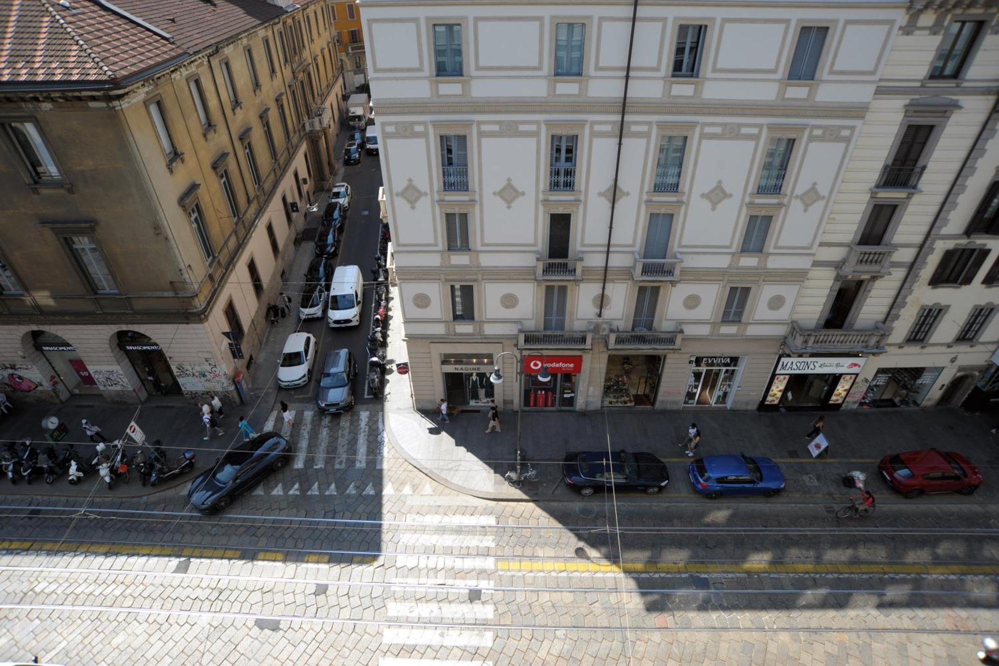 Via Torino Apartment 3, Milan