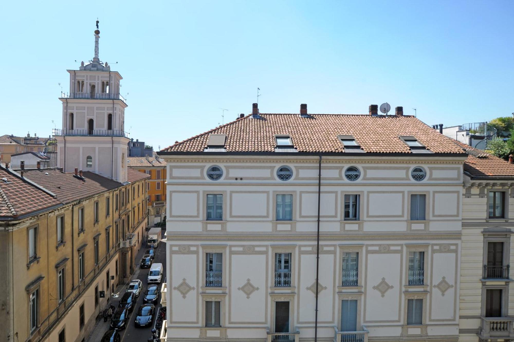 Via Torino Apartment 3 — Photos 1